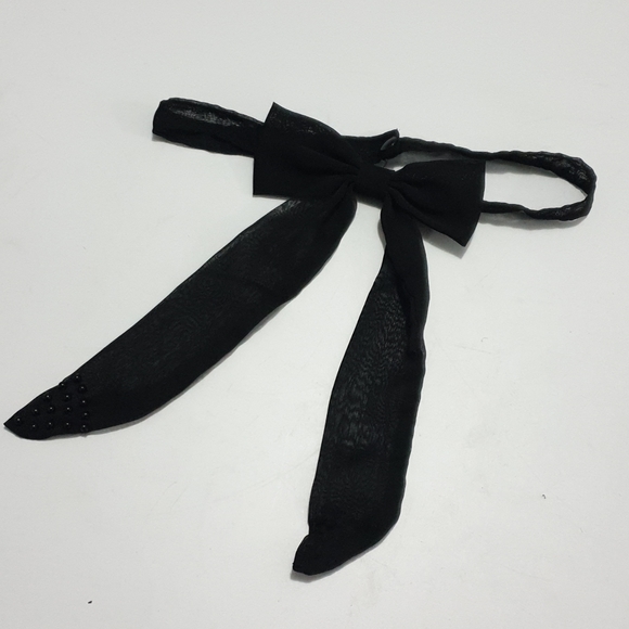 Black button up Bow collar Sheer material beaded - Picture 4 of 14